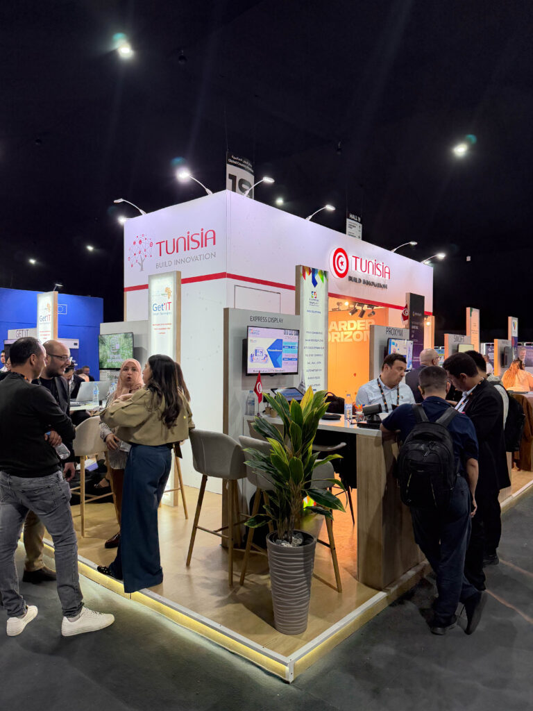 exhibition layout visitor flow